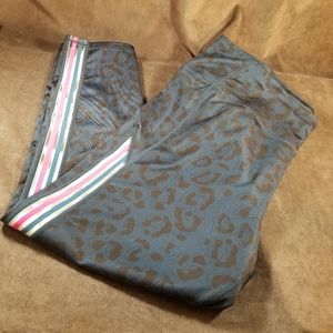Athletic Works Blue Black Camo  Leggings VG- XXL Clear Pink Blue Stripes